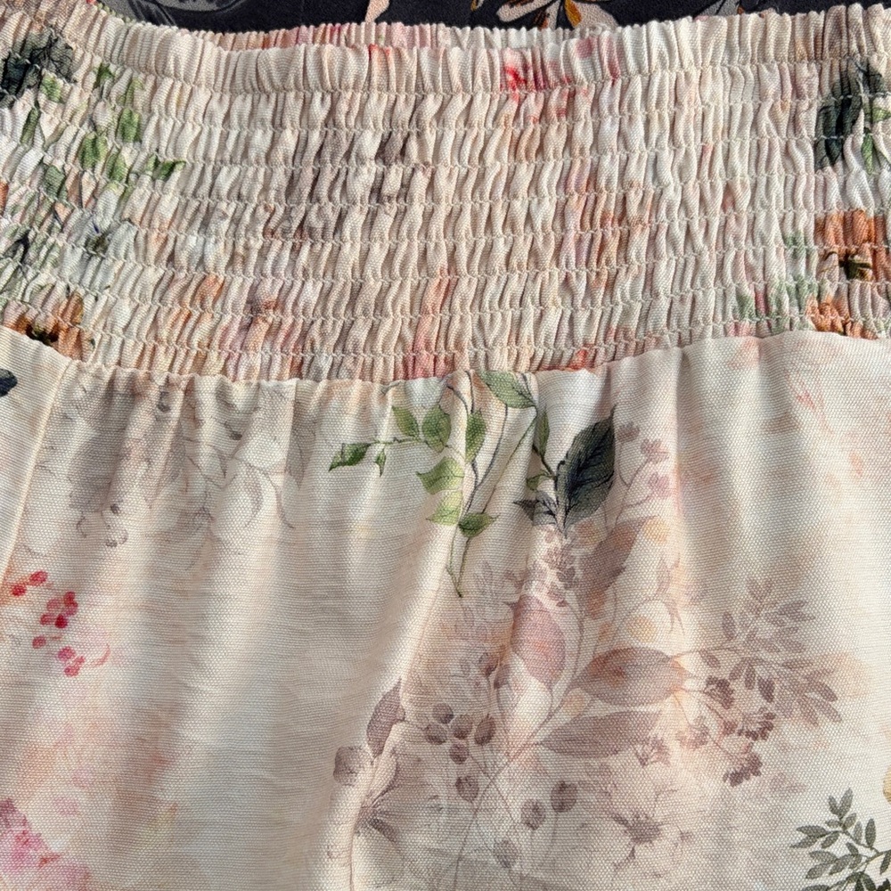 Aakaa Floral Print High Waisted Wide-Leg Pants - Picture 8 of 9